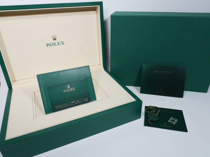 ROLEX Daytona Ref. 126506A Platinum Ice Blue x 11P Diamond Dial Unused rzcuipn4