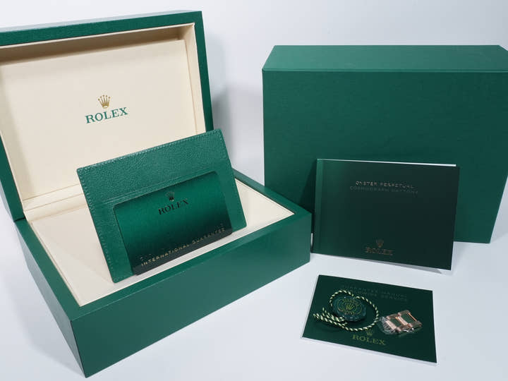 Rolex Daytona Ref. 126505 Everose Gold Chocolate x Bright Black Dial Unused bvhahrup