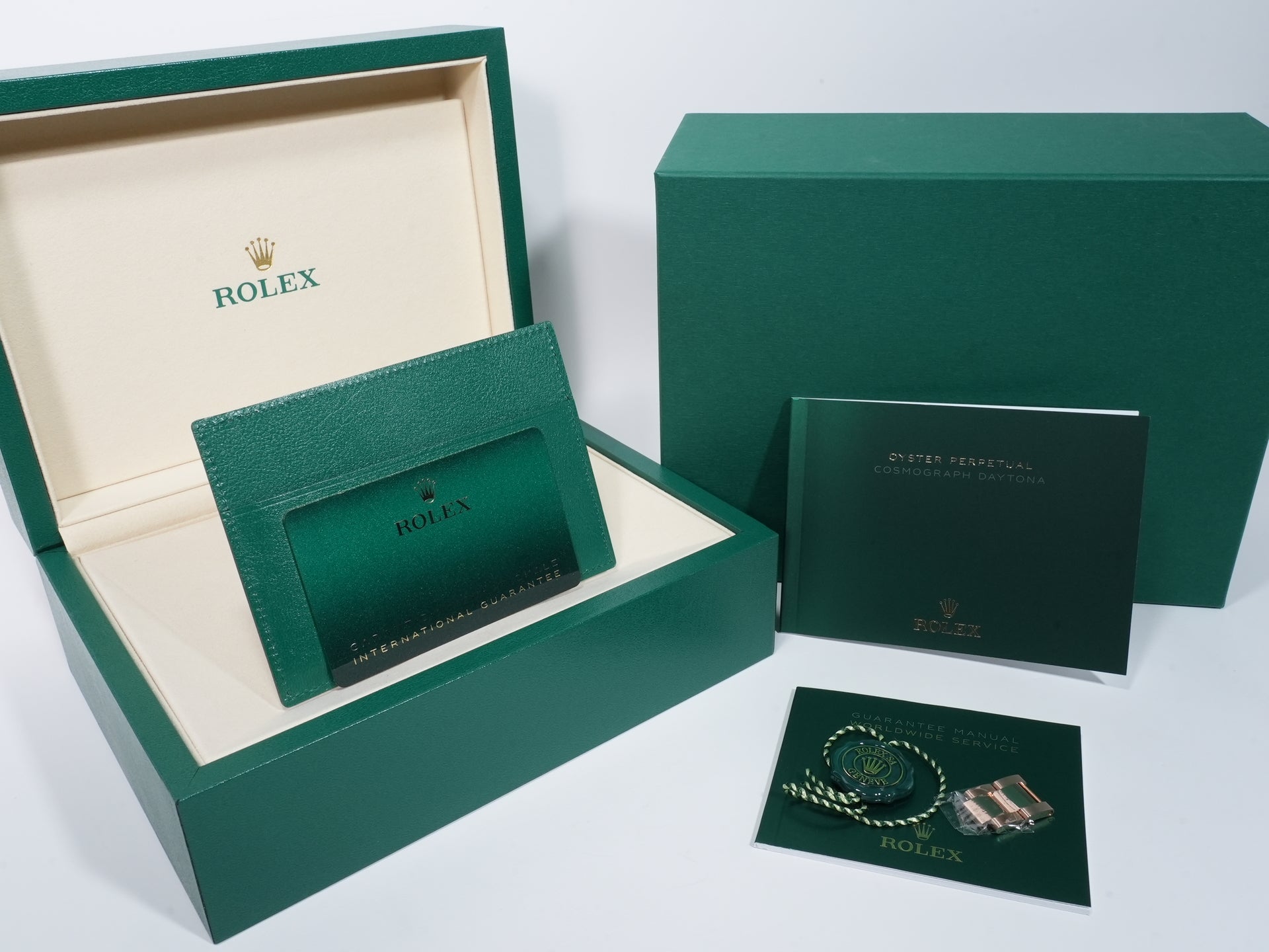 Rolex Daytona Ref. 126505 Everose Gold Chocolate x Bright Black Dial Unused bvhahrup