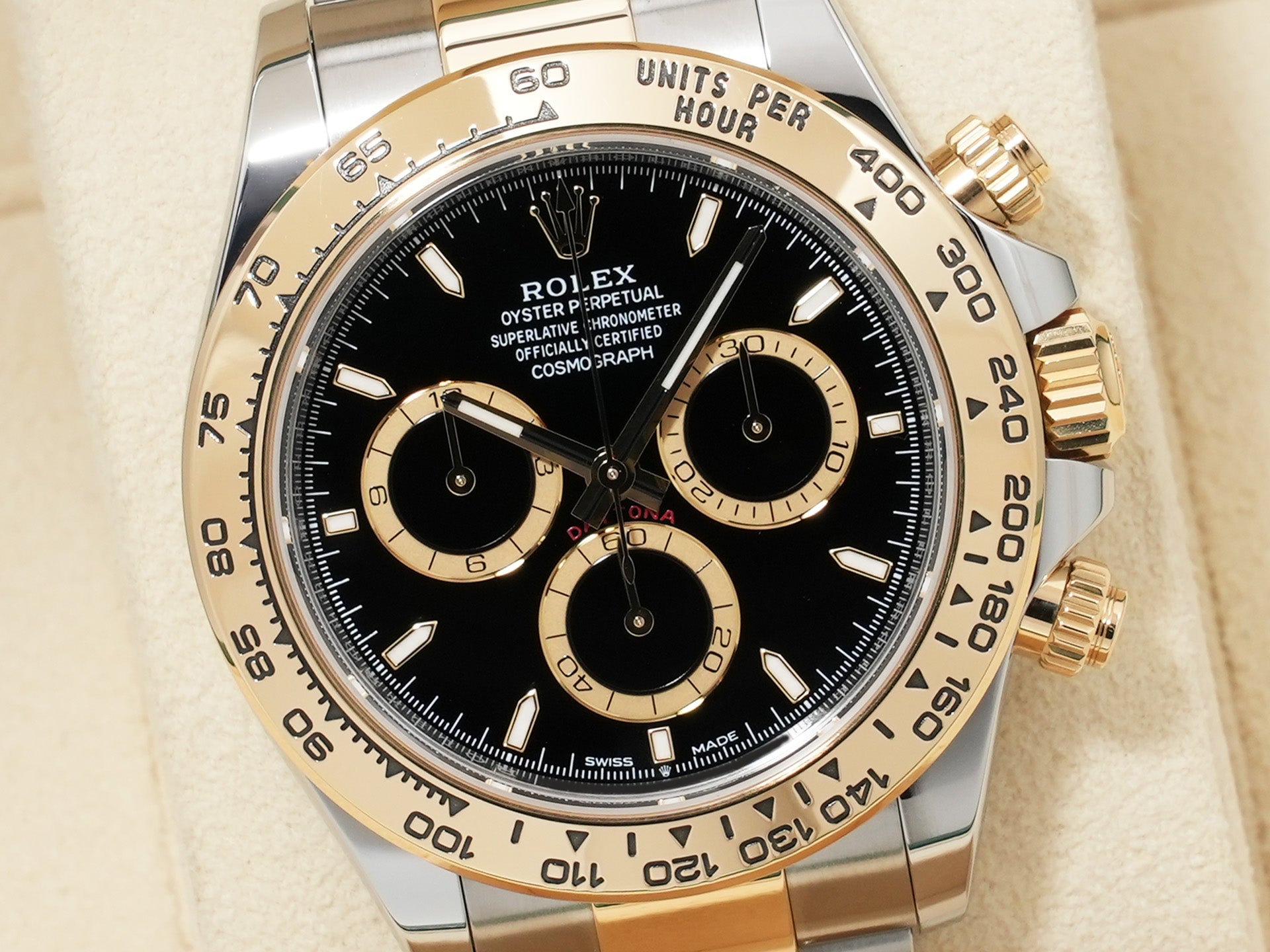 Rolex Daytona Ref. 126503 Stainless Steel/Yellow Gold Black Dial Excellent Used e77xatfb
