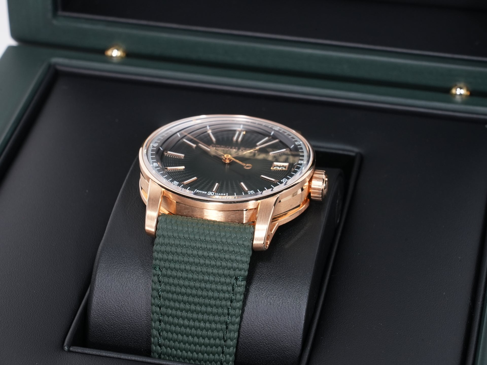Audemars Piguet CODE 11.59 by Audemars Piguet Ref.15210OR.OO.A056KB.01 Pink Gold Green Dial Excellent Condition h8n5qnre