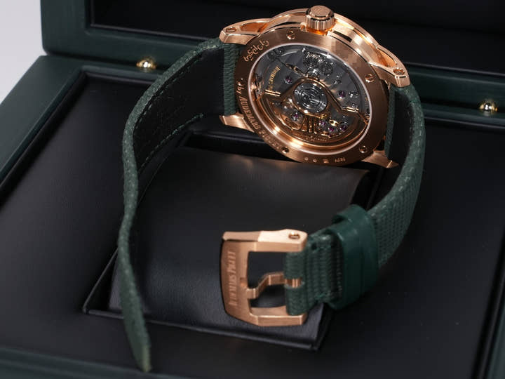 Audemars Piguet CODE 11.59 by Audemars Piguet Ref.15210OR.OO.A056KB.01 Pink Gold Green Dial Excellent Condition h8n5qnre