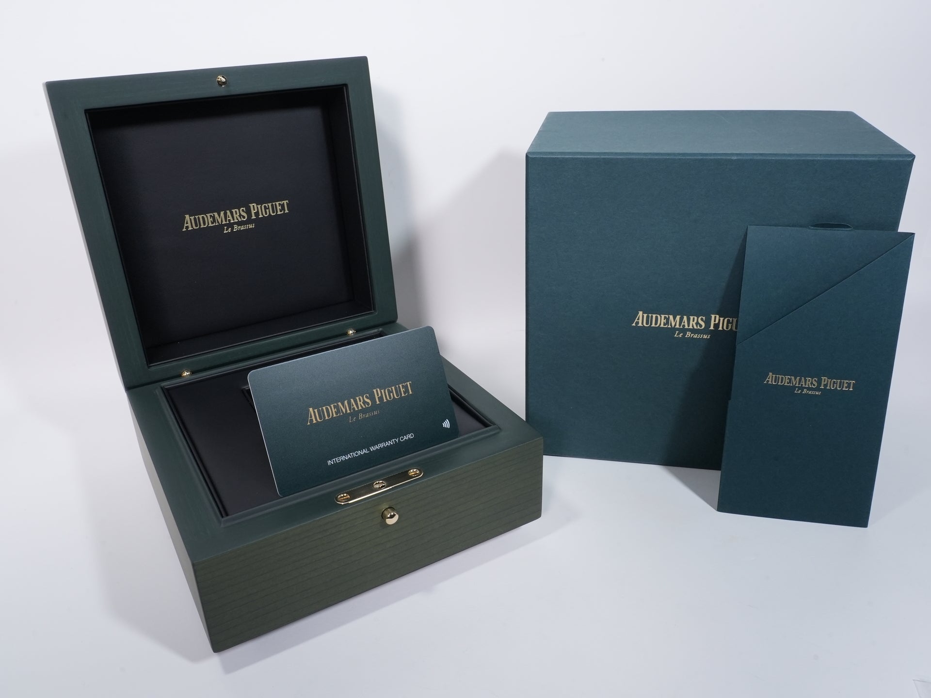 Audemars Piguet CODE 11.59 by Audemars Piguet Ref.15210OR.OO.A056KB.01 Pink Gold Green Dial Excellent Condition h8n5qnre