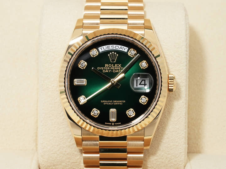 Rolex Day-Date 36 Ref. 128238A Yellow Gold Green Ombre Dial Pre-Owned c4e2867z