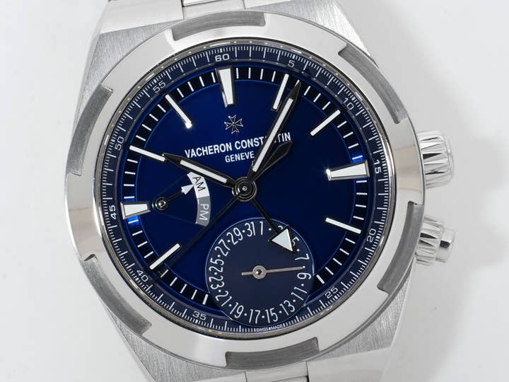 Vacheron Constantin Overseas Dual Time Ref. 7900V/110A-B334 Stainless Steel Blue Dial Used mjfsp6mi