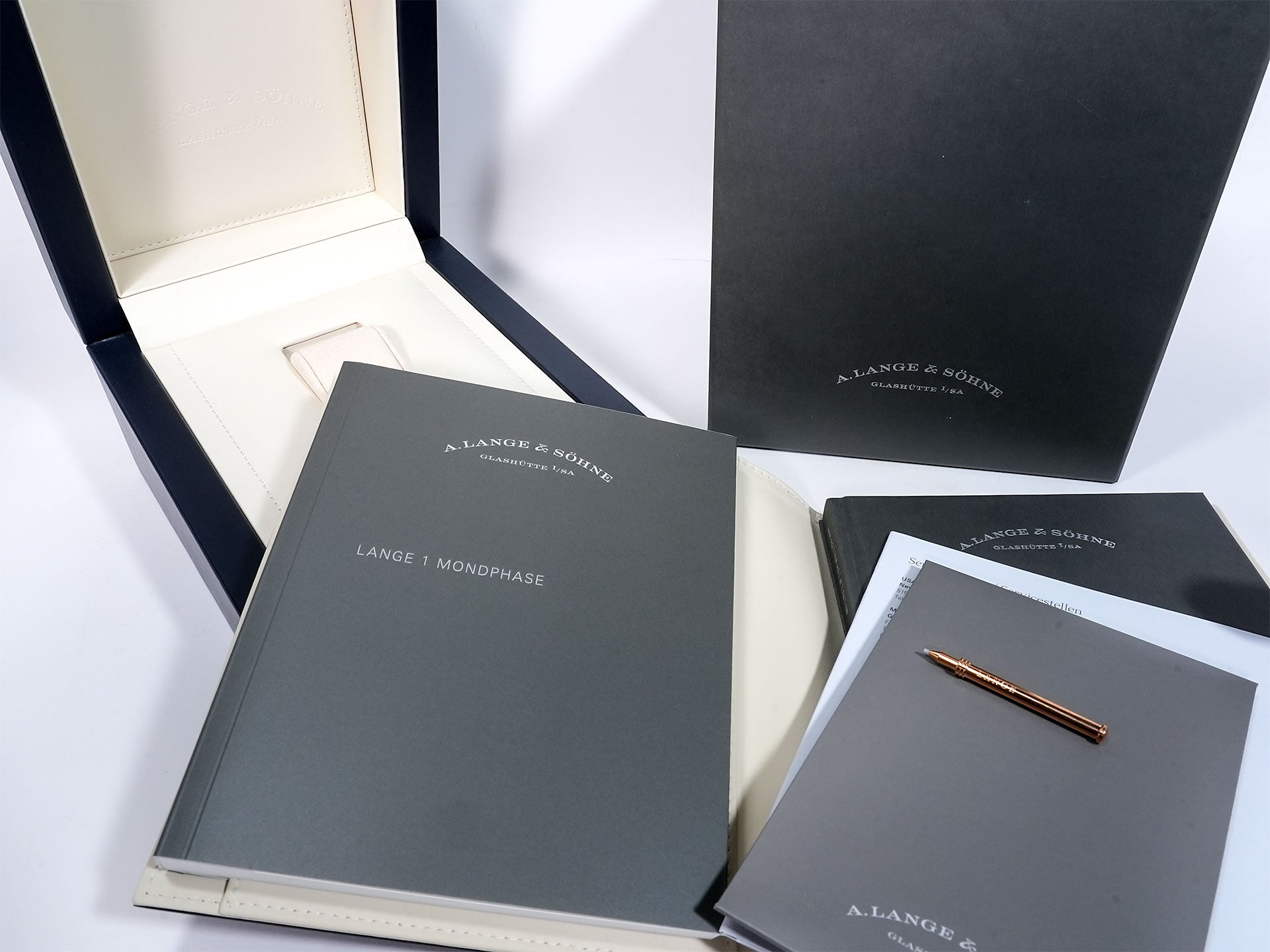 A. Lange & Söhne Lange 1 Moon Phase Ref. 192.032 Pink Gold Silver Dial Excellent Condition jhw2ijrg
