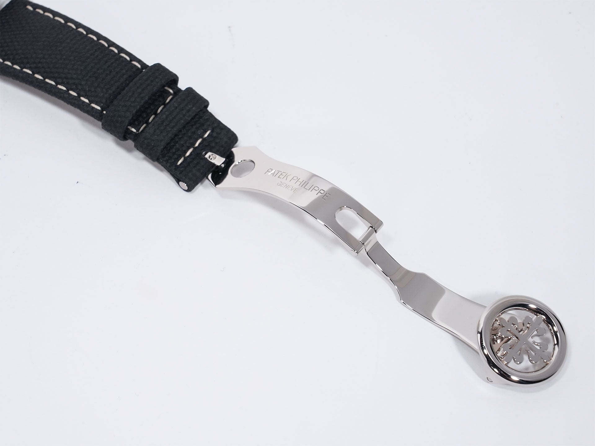 Patek Philippe Annual Calendar Travel Time Ref.5326G-001 White Gold Textured Anthracite Dial Excellent Condition h24ptads