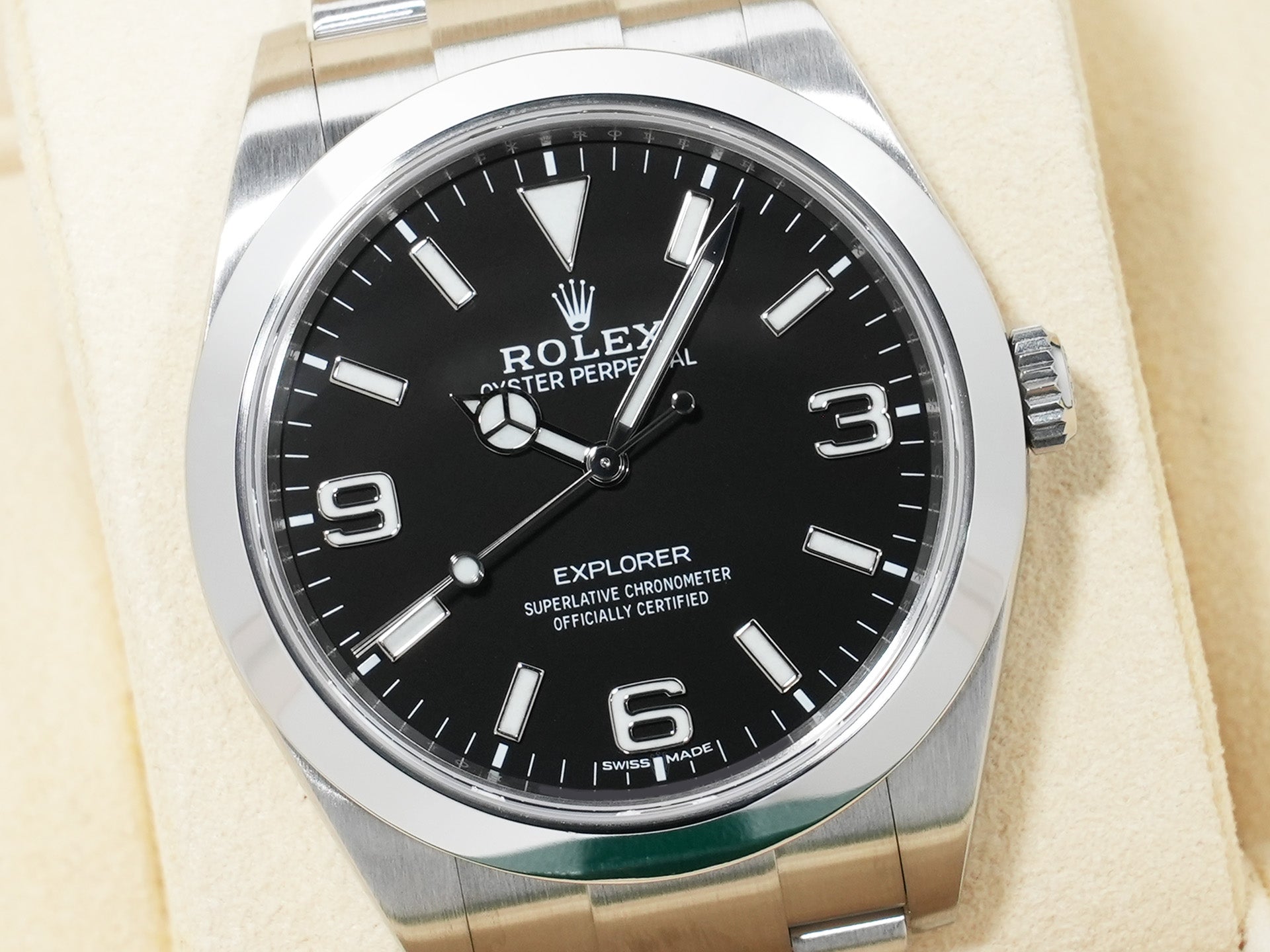 Rolex Explorer I Ref. 214270 Stainless Steel Black Dial Oyster Bracelet Excellent Used 4ftmik6k