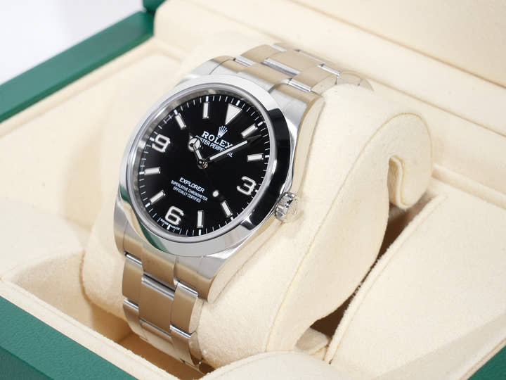 Rolex Explorer I Ref. 214270 Stainless Steel Black Dial Oyster Bracelet Excellent Used 4ftmik6k