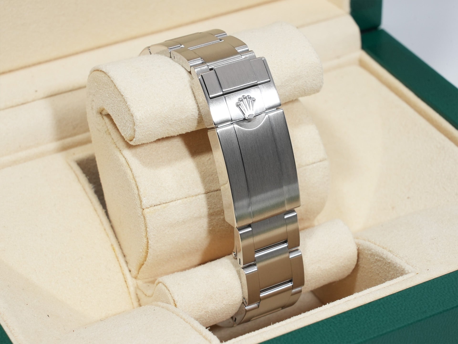 Rolex Explorer I Ref. 214270 Stainless Steel Black Dial Oyster Bracelet Excellent Used 4ftmik6k