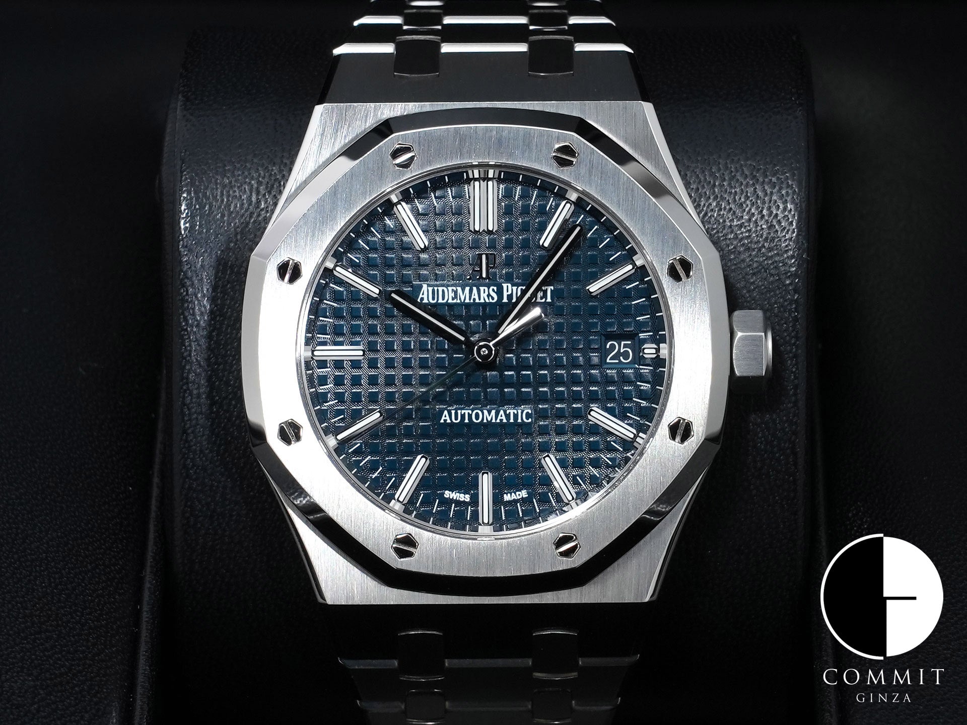 Audemars Piguet Royal Oak Ref.15450ST.OO.1256ST.03 Stainless Steel Blue Dial Excellent Condition cc8coxje
