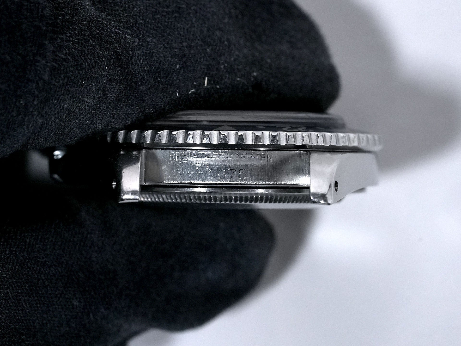 ロレックス GMTマスター Ref.1675 ステンレススチール ブラック文字盤 オイスターブレスレット 中古 yo7b3zwe