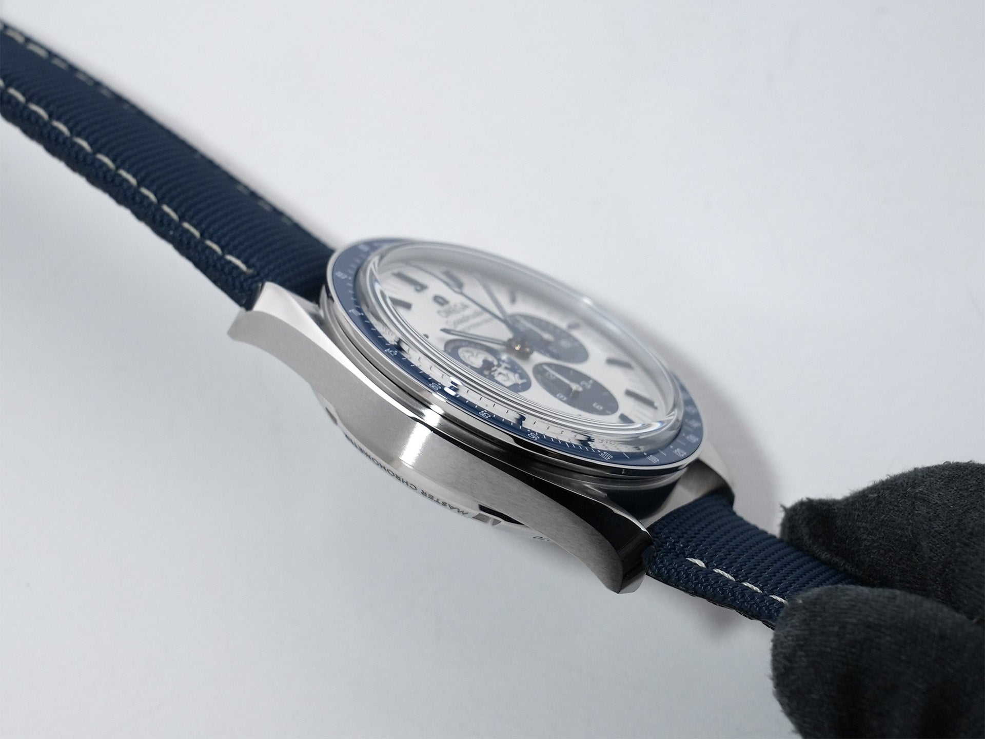 オメガ スピードマスター 記念モデル コーアクシャル マスター クロノメーター クロノグラフ 42MM Ref.310.32.42.50.02.001 ステンレススチール シルバー文字盤 未使用 revbym88