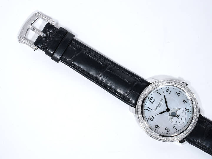 パテックフィリップ コンプリケーション Ref.4968G-010 ホワイトゴールド ホワイトシェル文字盤 中古 wktqnwxa
