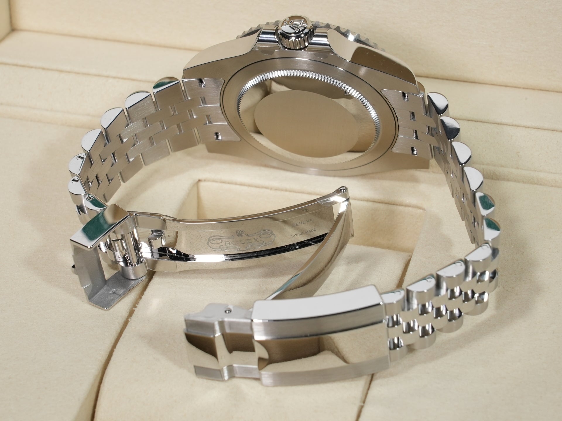 Rolex GMT-Master II Ref. 126710GRNR Stainless Steel Black Dial Jubilee Bracelet Unused nsmtnao5