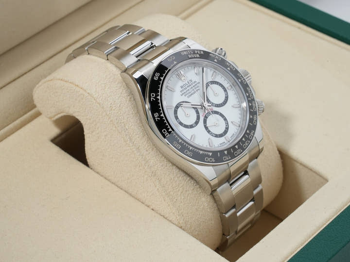ROLEX Daytona Ref.126500LN Stainless Steel White Dial Excellent Condition av8j9c5o