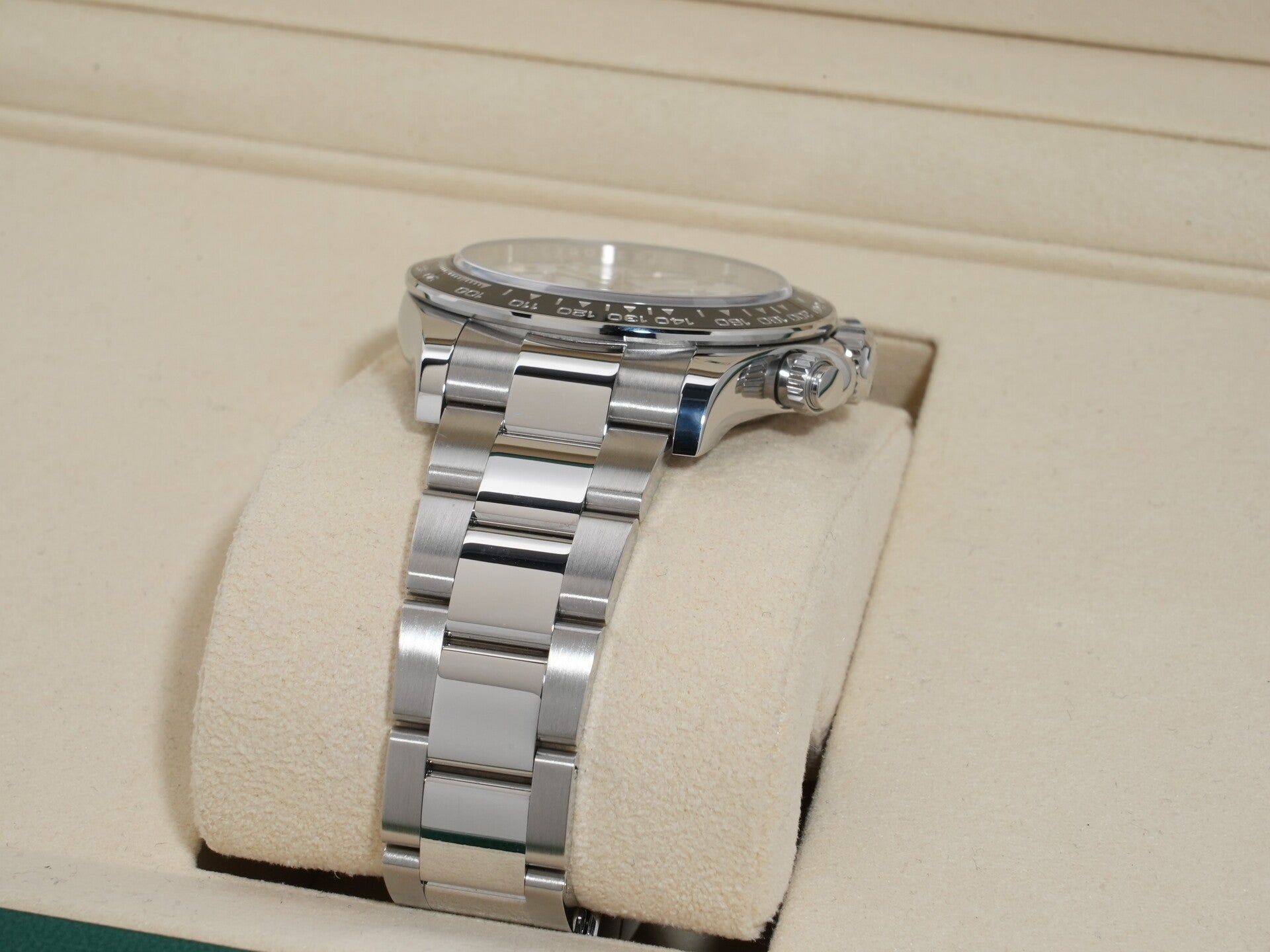 ROLEX Daytona Ref.126500LN Stainless Steel White Dial Excellent Condition av8j9c5o