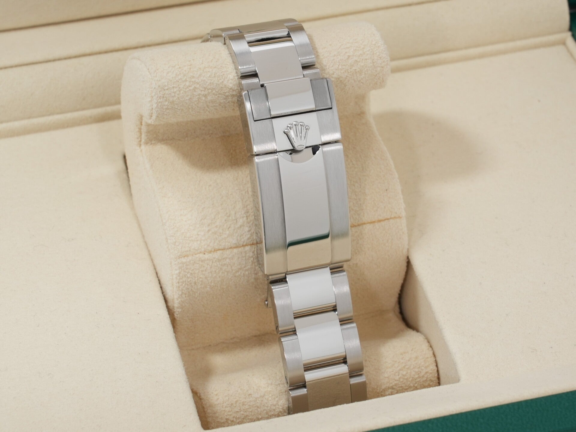 ROLEX Daytona Ref.126500LN Stainless Steel White Dial Excellent Condition av8j9c5o