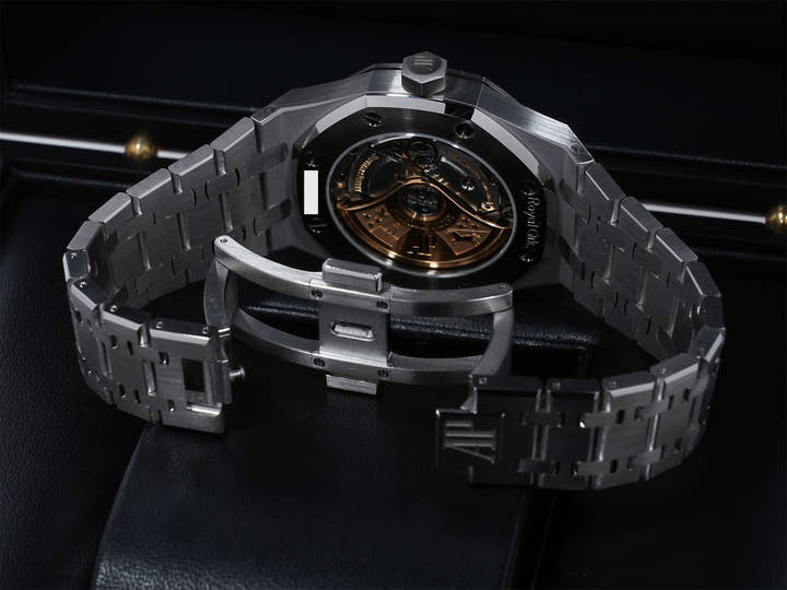 Audemars Piguet Royal Oak Ref.15450ST.OO.1256ST.01 Stainless Steel Silver Dial Excellent Condition y57zxg76