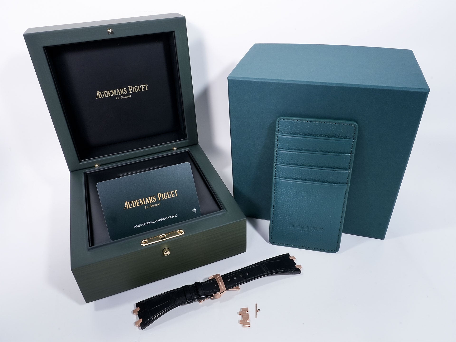 Audemars Piguet Royal Oak Chronograph Ref.26240OR.OO.D002CR.02 Pink Gold Black Dial Unused jw8af96r