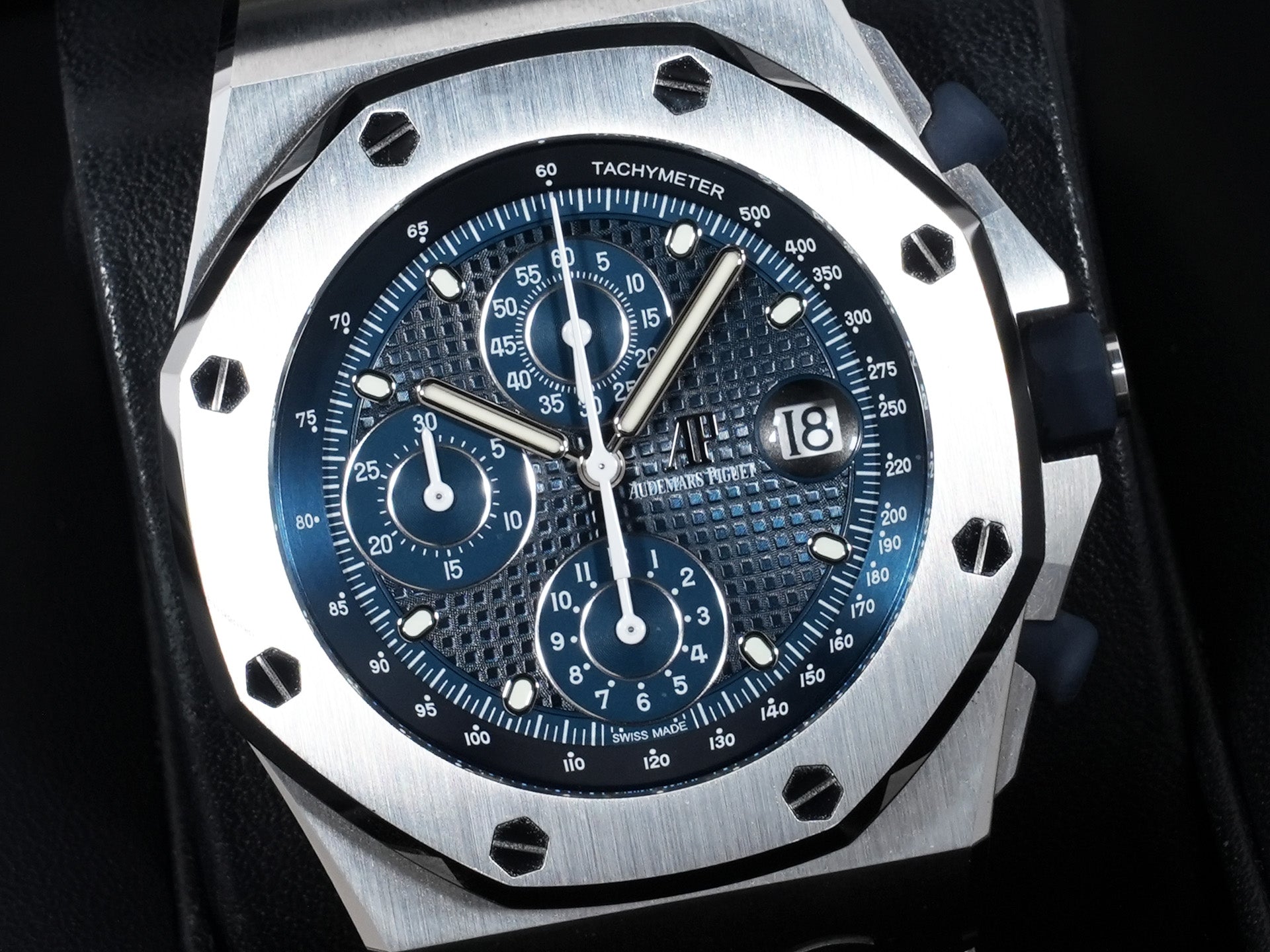 Audemars Piguet Royal Oak Offshore Chronograph Ref.26237ST.OO.1000ST.01 Stainless Steel Blue Dial Pre-owned 2ekzwz7k