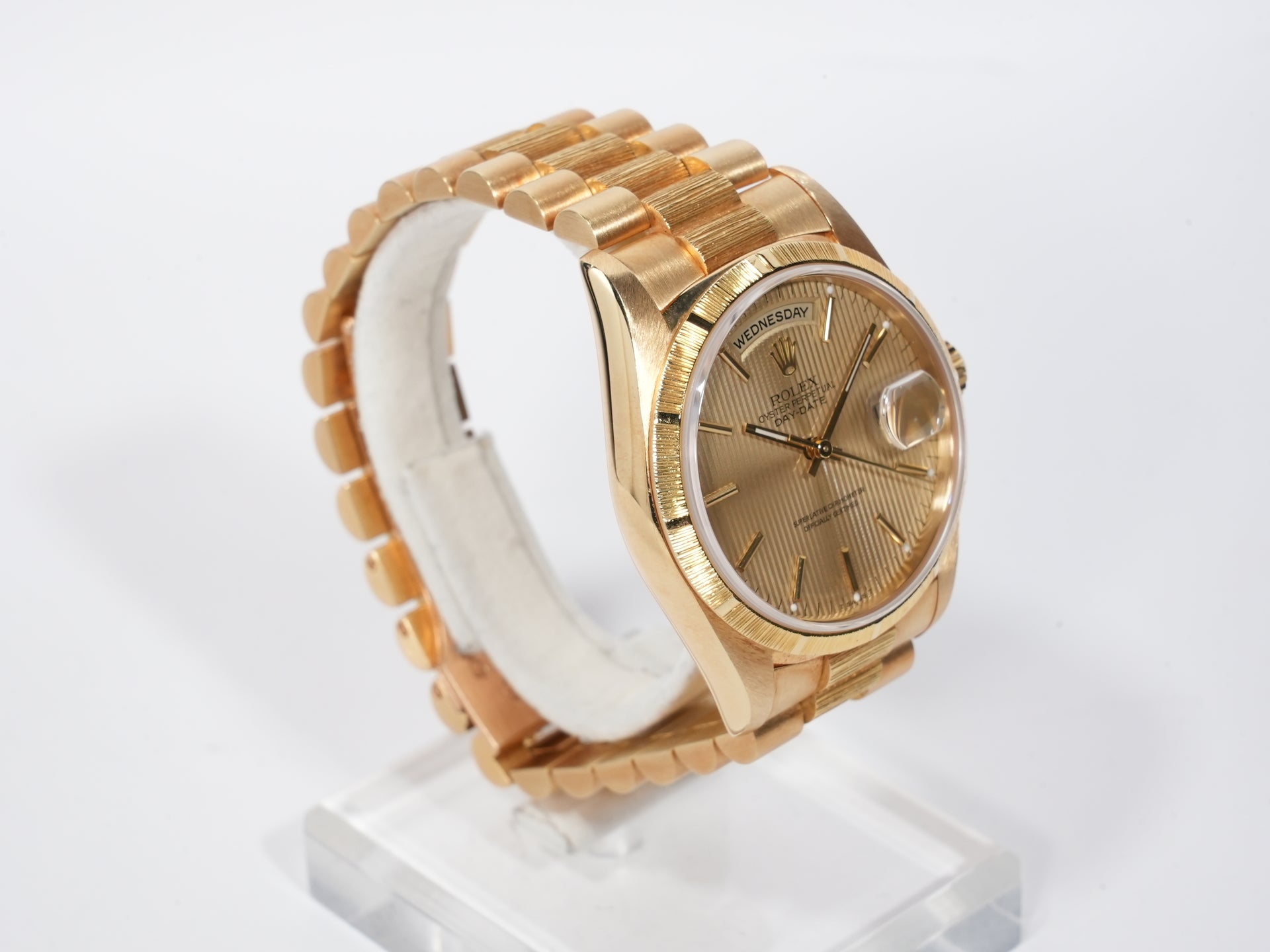 ロレックス デイデイト Ref.18248 イエローゴールド シャンパンタペストリー文字盤 中古 y2ah77wo