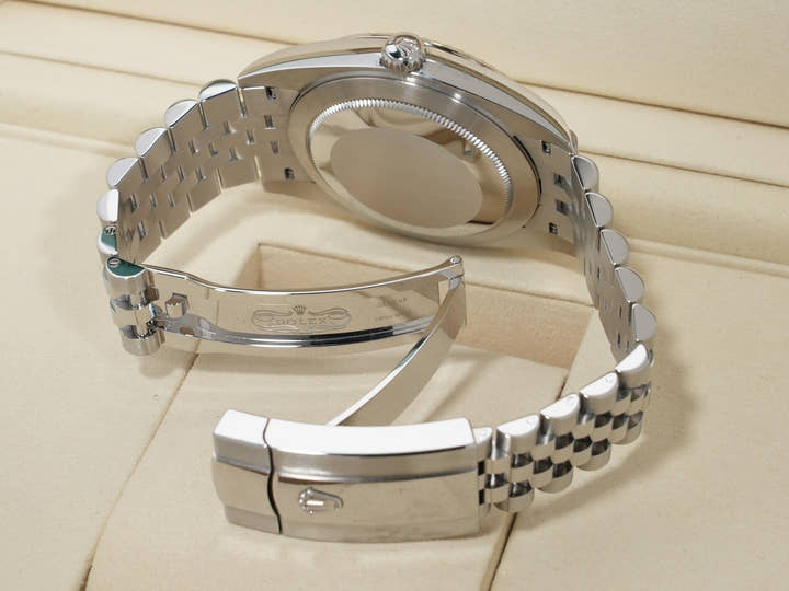 Rolex Datejust 41 Ref. 126334 Stainless Steel/White Gold Mint Green Dial Jubilee Bracelet Excellent Condition 3iwqeenh