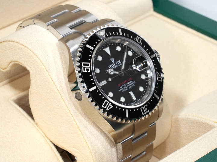 ロレックス シードゥエラー Ref.126600 ステンレススチール ブラック文字盤 美品 9joituzw