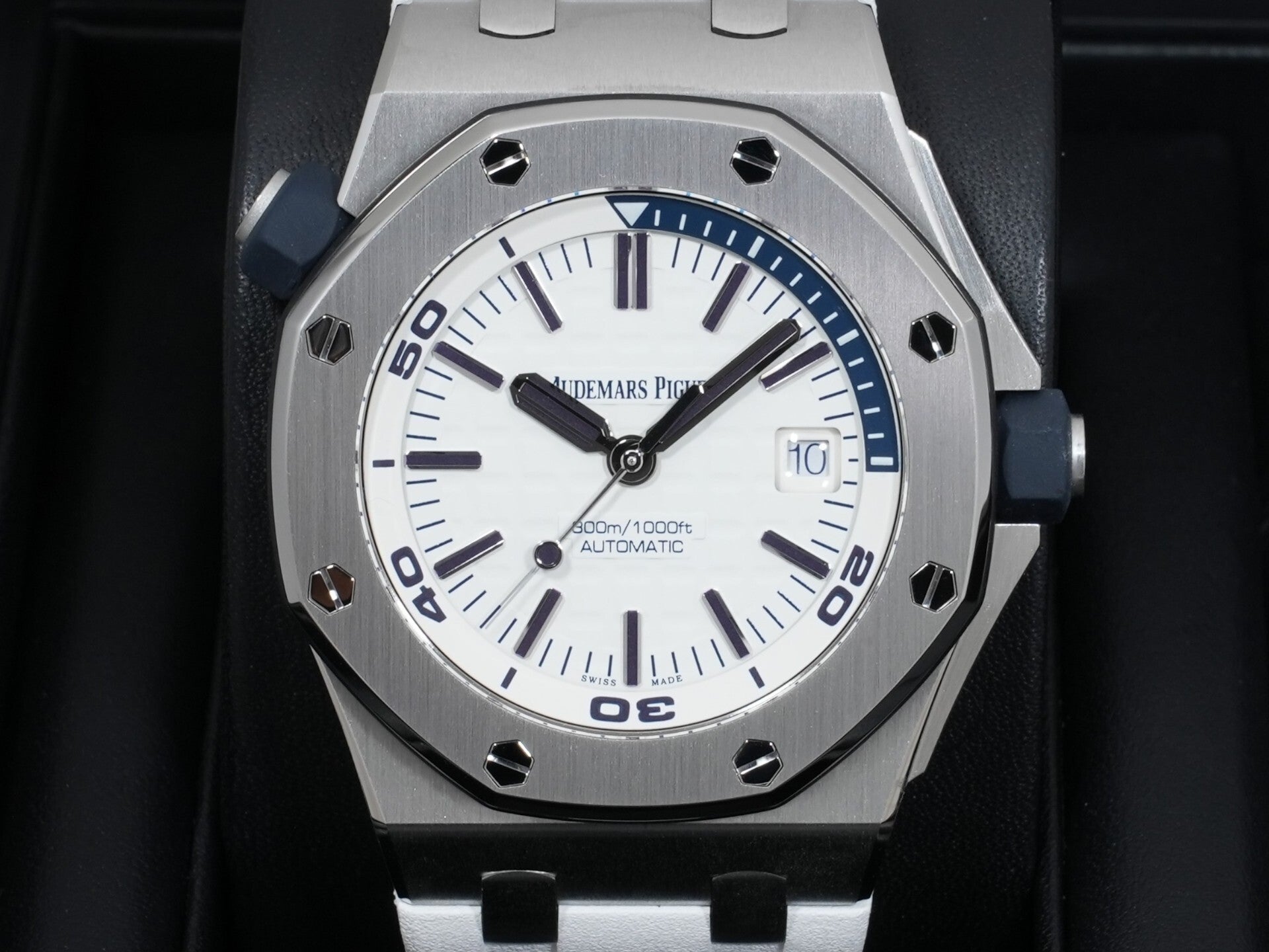 オーデマピゲ ロイヤルオーク オフショア ダイバー Ref.15710ST.OO.A010CA.01 ステンレススチール ホワイト文字盤 美品 ivsqzmnc