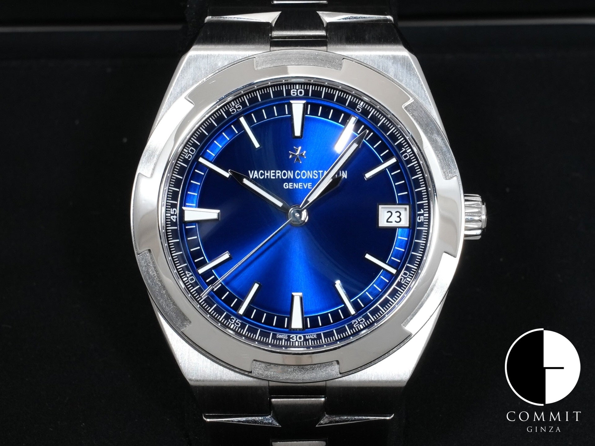 ヴァシュロンコンスタンタン オーヴァーシーズ Ref.4500V/110A-B128 ステンレススチール ブルー文字盤 中古 f6vbkoii