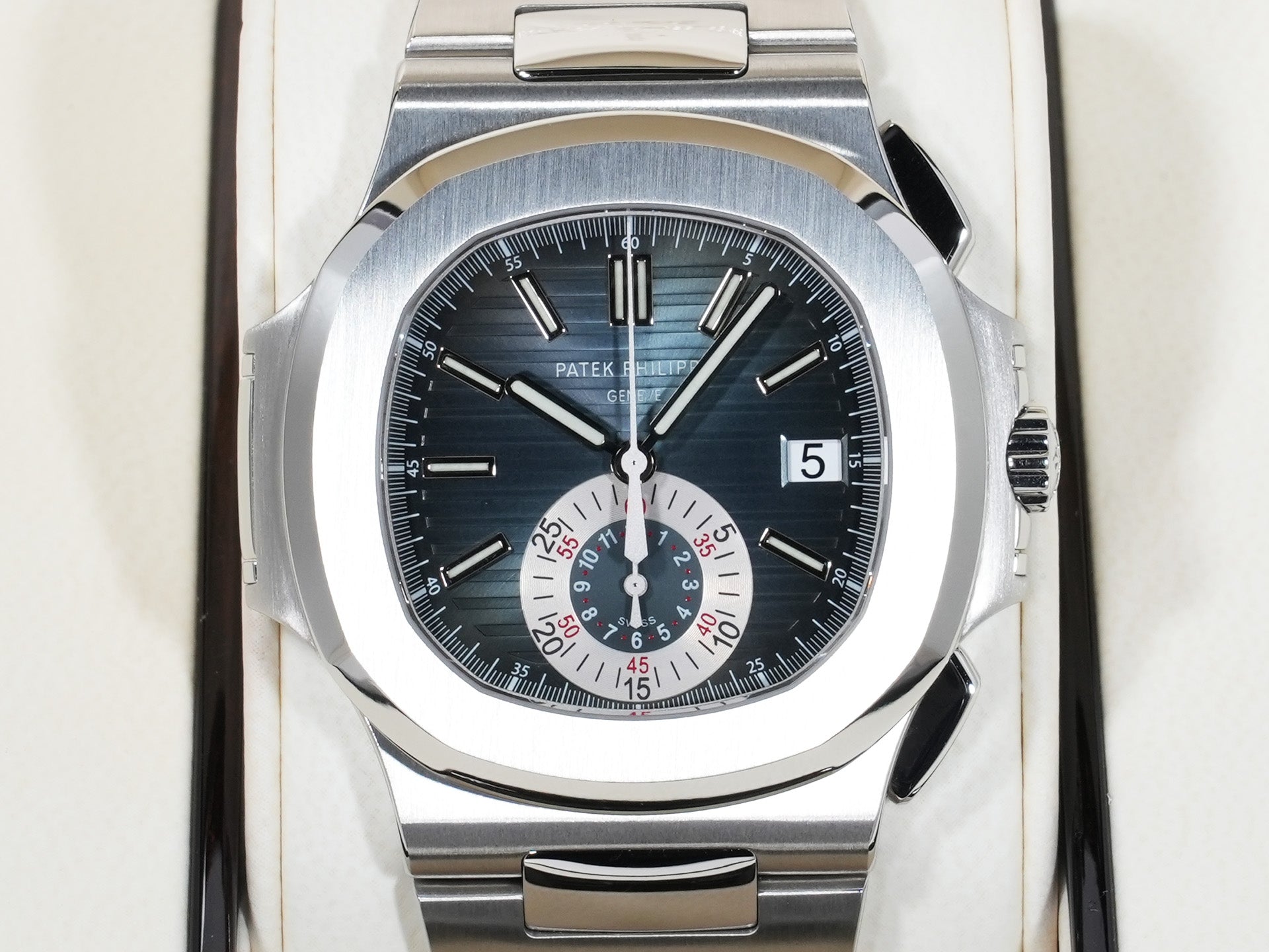 パテックフィリップ ノーチラス クロノグラフ TIFFANY＆CO. Ref.5980/1A-001 ステンレススチール ブルー文字盤 未使用 w3xnfmbz