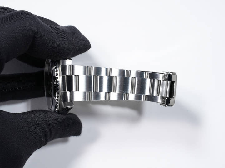 Rolex Submariner No-Date Ref. 14060M Stainless Steel Black Dial Excellent Used xcu2ywqy