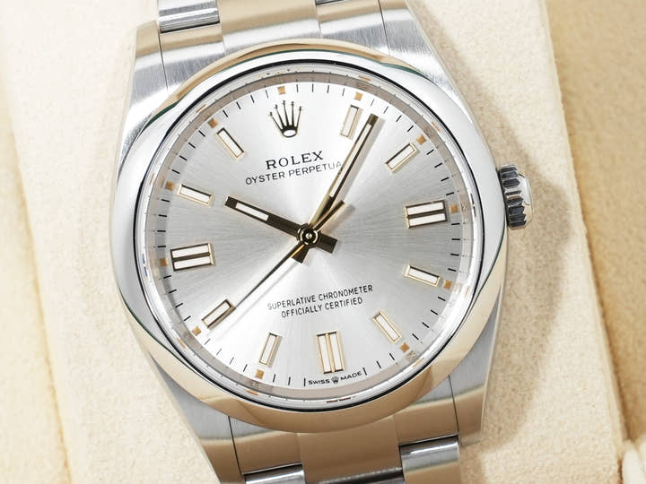 ロレックス オイスターパーペチュアル36 Ref.126000 ステンレススチール シルバー文字盤 未使用 wqj5vybc