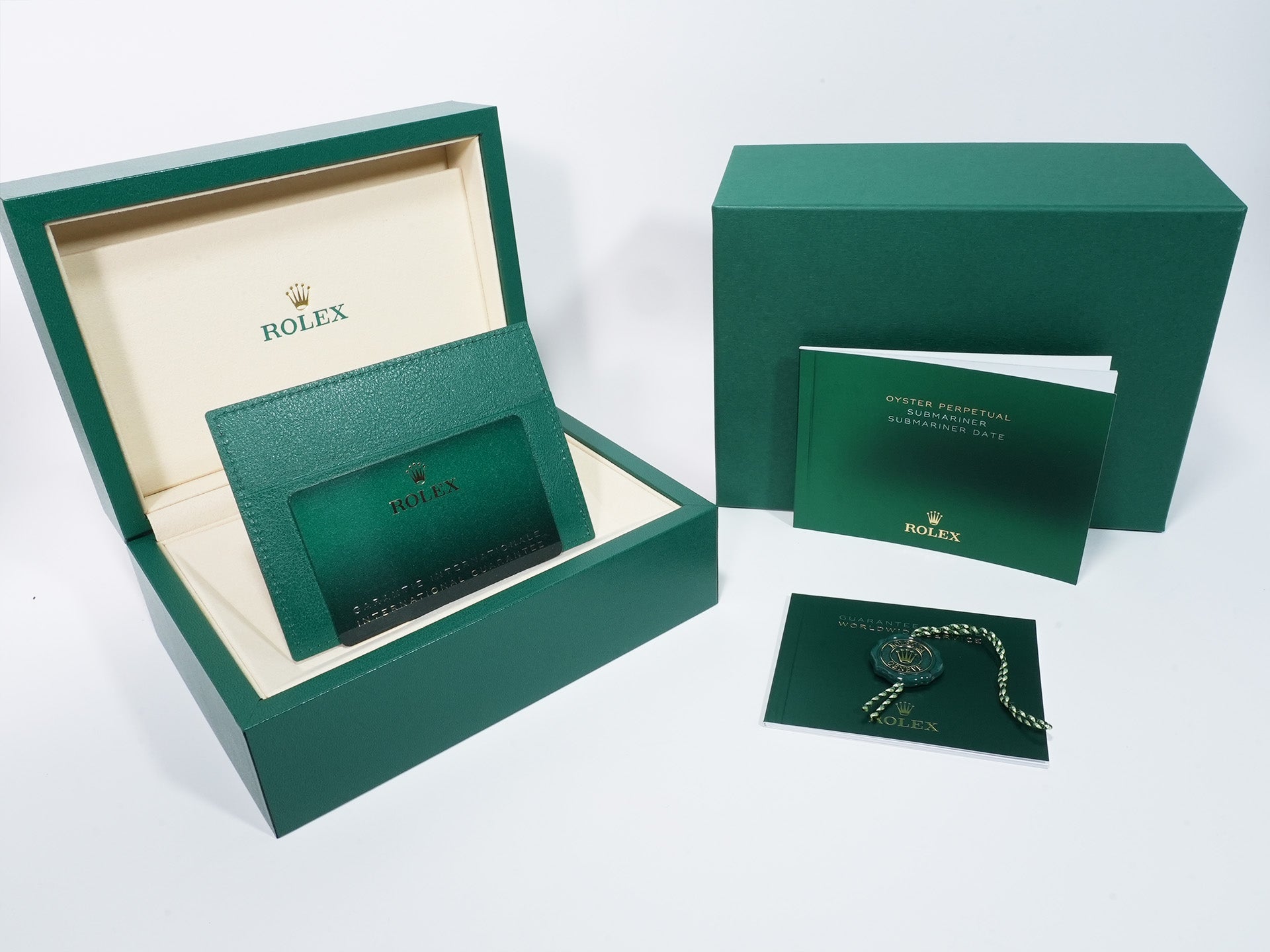 Rolex Submariner Date Ref. 126610LV Stainless Steel Black Dial Unused rghjvbza