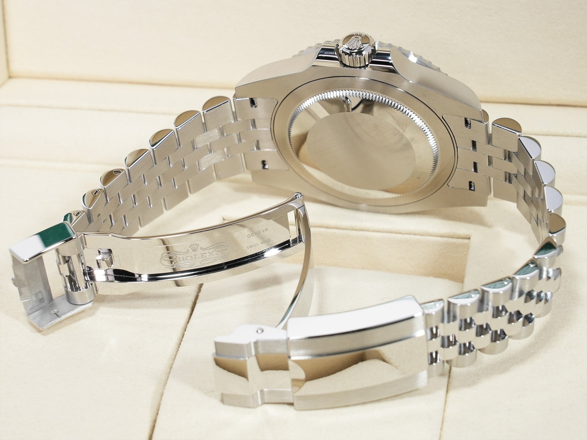Rolex GMT-Master II Ref.126710GRNR Stainless Steel Black Dial Jubilee Bracelet Unused 6bf4bcs8