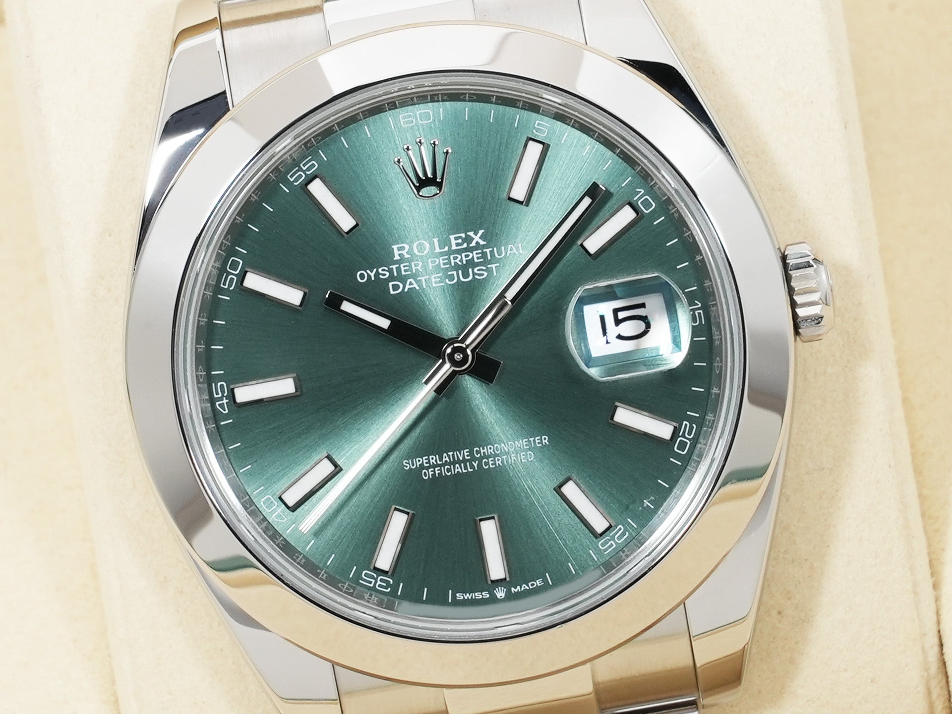 ロレックス デイトジャスト41 Ref.126300 ステンレススチール ミントグリーン文字盤 オイスターブレスレット 美品 64mitbck