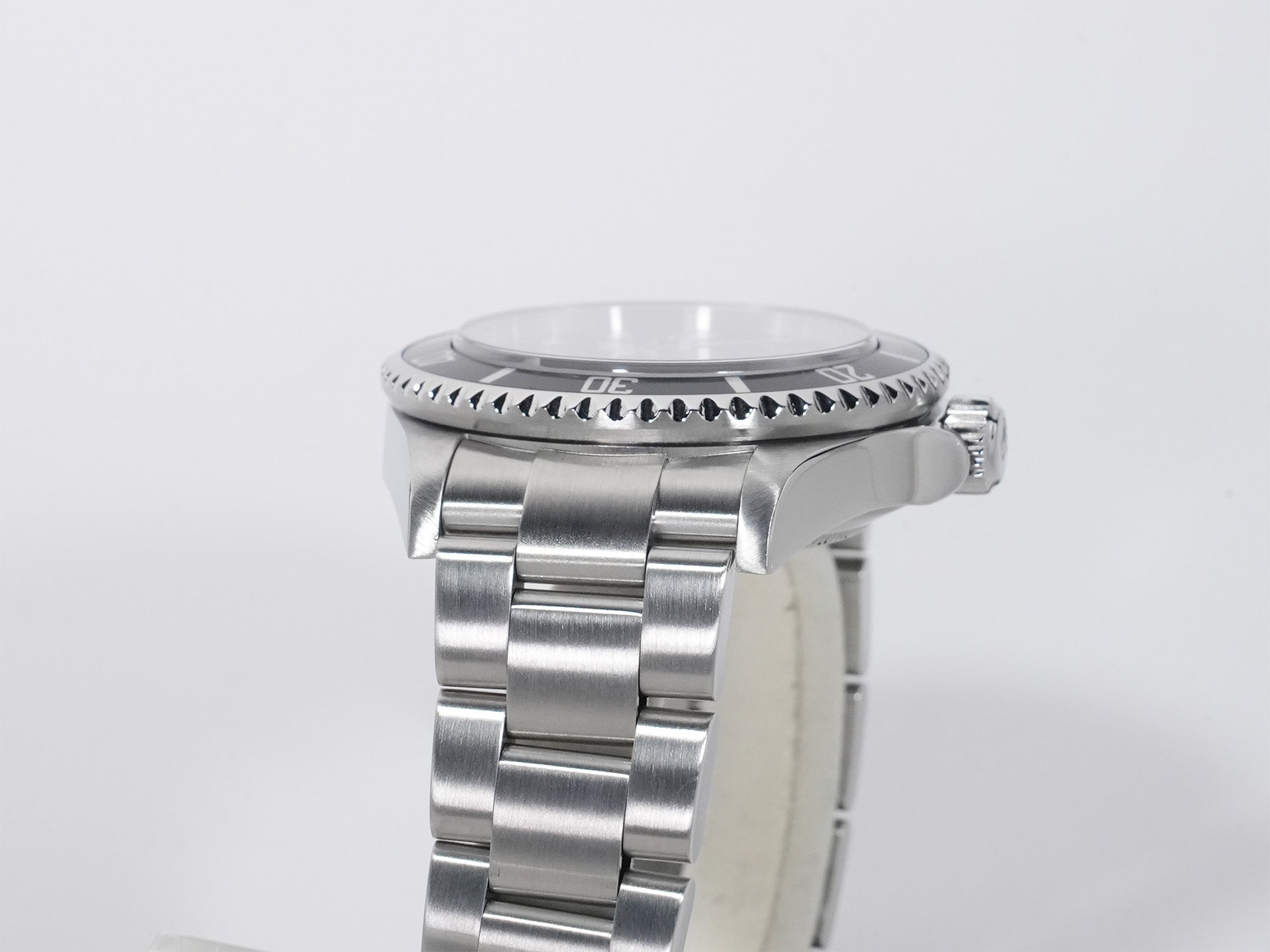 ロレックス シードゥエラー Ref.16600 ステンレススチール ブラック文字盤 中古 nituezf9