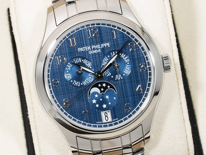 パテックフィリップ アニュアルカレンダー ムーンフェイズ Ref.4947/1A-001 ステンレススチール ブルー文字盤 中古 vyfcveh6