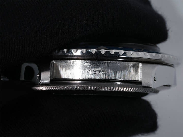ロレックス GMTマスター Ref.1675 ステンレススチール ブラック文字盤 オイスターブレスレット 中古 9ve7g3tx