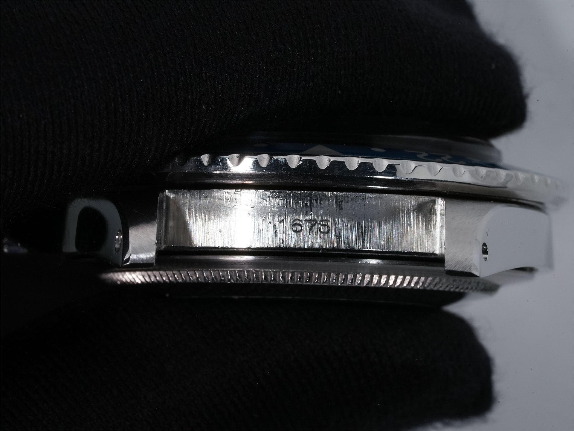 ロレックス GMTマスター Ref.1675 ステンレススチール ブラック文字盤 オイスターブレスレット 中古 9ve7g3tx