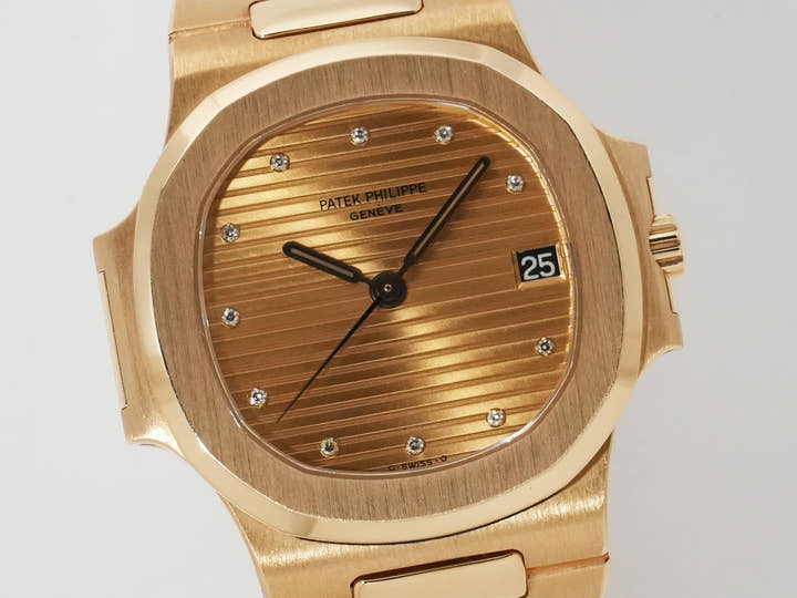 Patek Philippe Nautilus Ref. 3800/1J Yellow Gold Champagne Dial Excellent Condition dgv98pdq