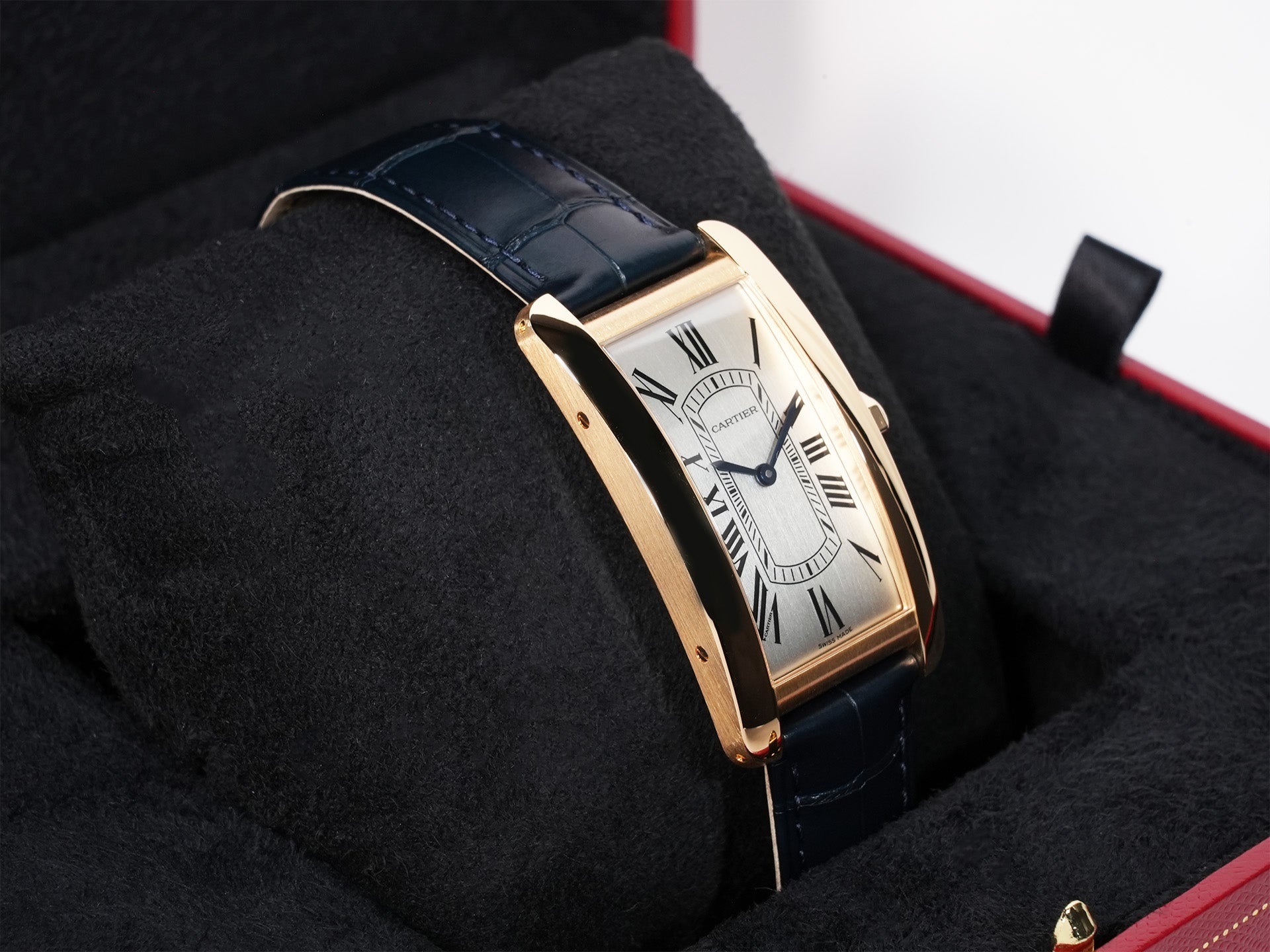 Cartier Tank Américaine LM Ref. WGTA0300 Yellow Gold Silver Dial Excellent Used Condition rjwgf29a