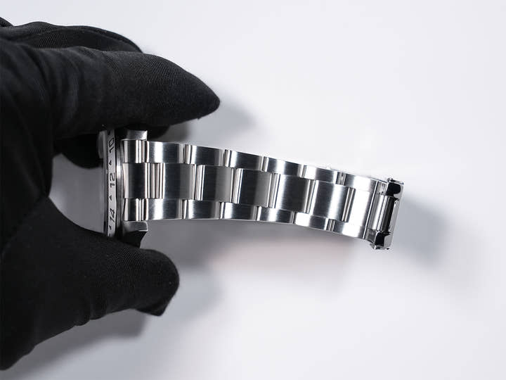 Rolex Explorer II Ref. 16570 Stainless Steel White Dial Oyster Bracelet Excellent Used Condition 7nwbec9p