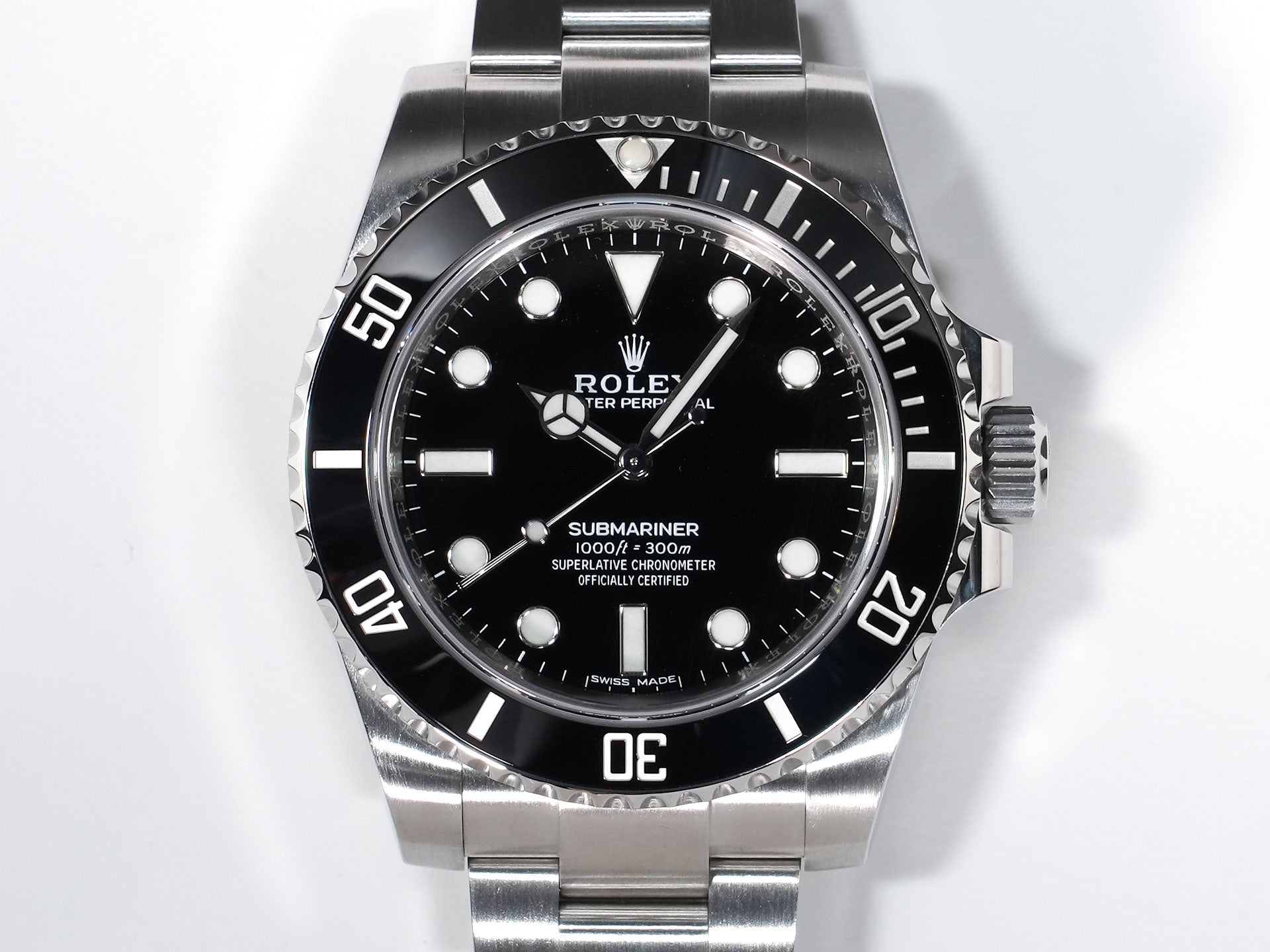 Rolex Submariner No-Date Ref. 114060 Stainless Steel Black Dial Excellent Condition m84vzpr8