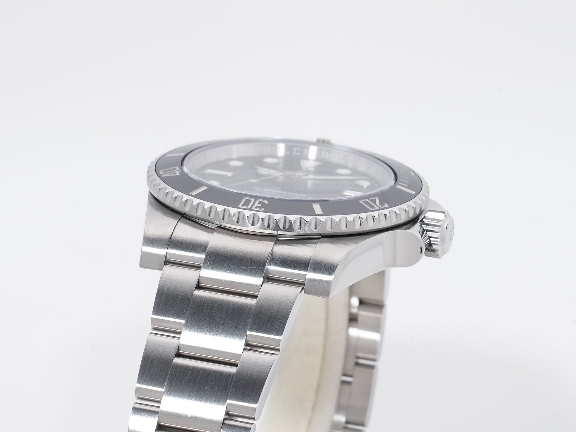 Rolex Submariner No-Date Ref. 114060 Stainless Steel Black Dial Excellent Condition m84vzpr8