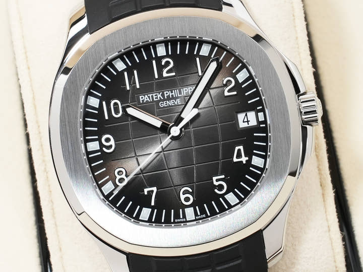 パテックフィリップ アクアノート Ref.5167A-001 ステンレススチール ブラック文字盤 中古 9esw6avq