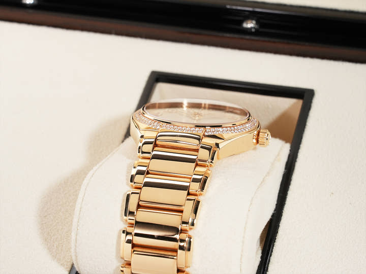 Patek Philippe Twenty-4 Ref. 7300/1200R-010 Rose Gold Silver Dial Pre-owned 6nq49rx7