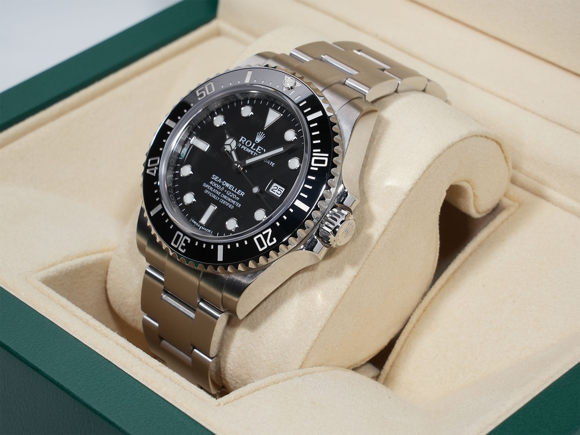 ロレックス シードゥエラー 4000 Ref.116600 ステンレススチール ブラック文字盤 中古 keyr23zy