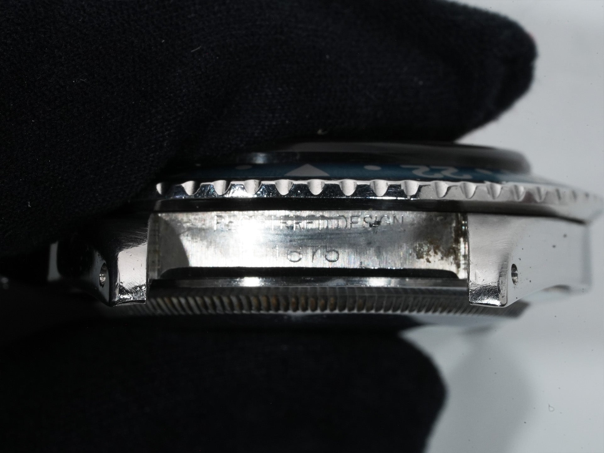 ロレックス GMTマスター Ref.1675 ステンレススチール ブラック文字盤 オイスターブレスレット 中古 tqioya5m