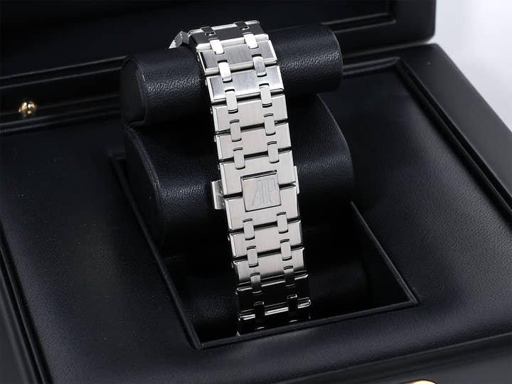 オーデマピゲ ロイヤルオーク Ref.15500ST.OO.1220ST.04 ステンレススチール シルバー文字盤 美品 gastihvi